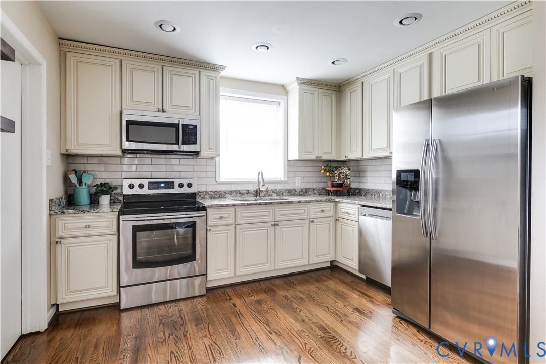7508 Westfield Rd