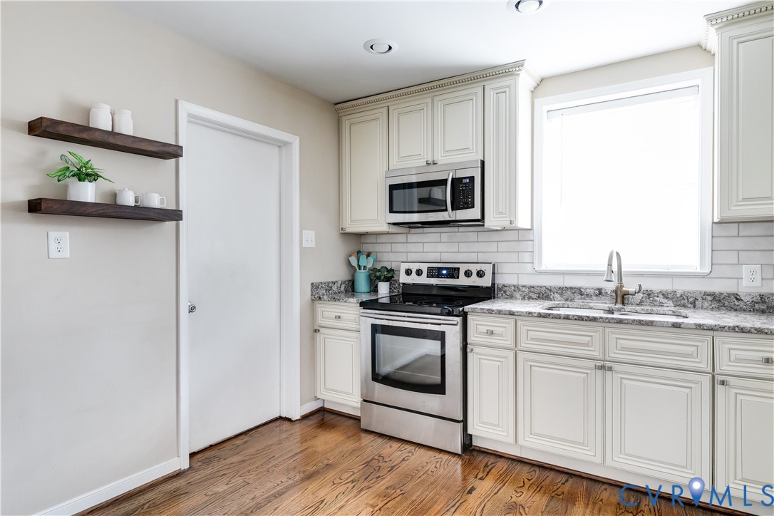 7508 Westfield Rd