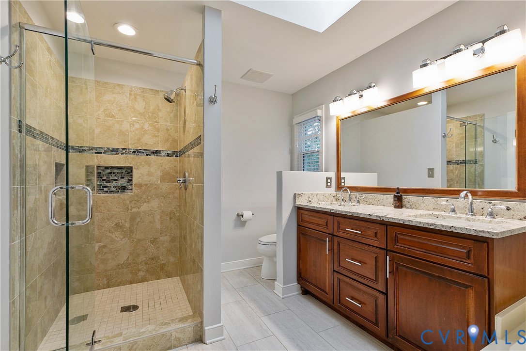 12525 Shadyglen Ct