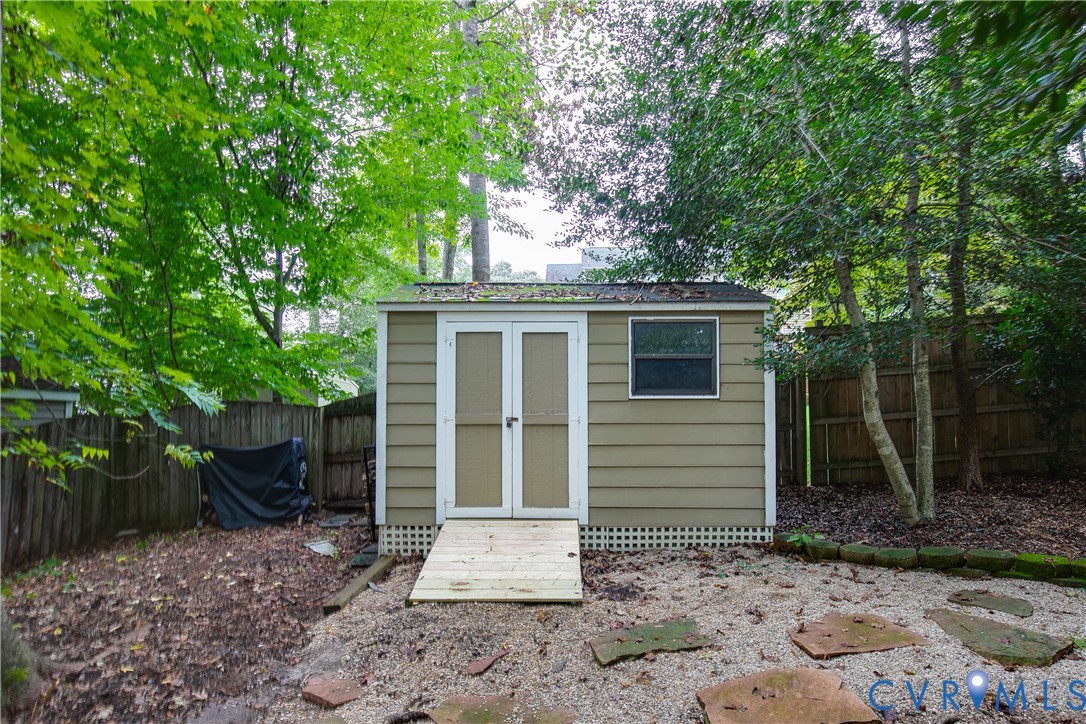 12525 Shadyglen Ct