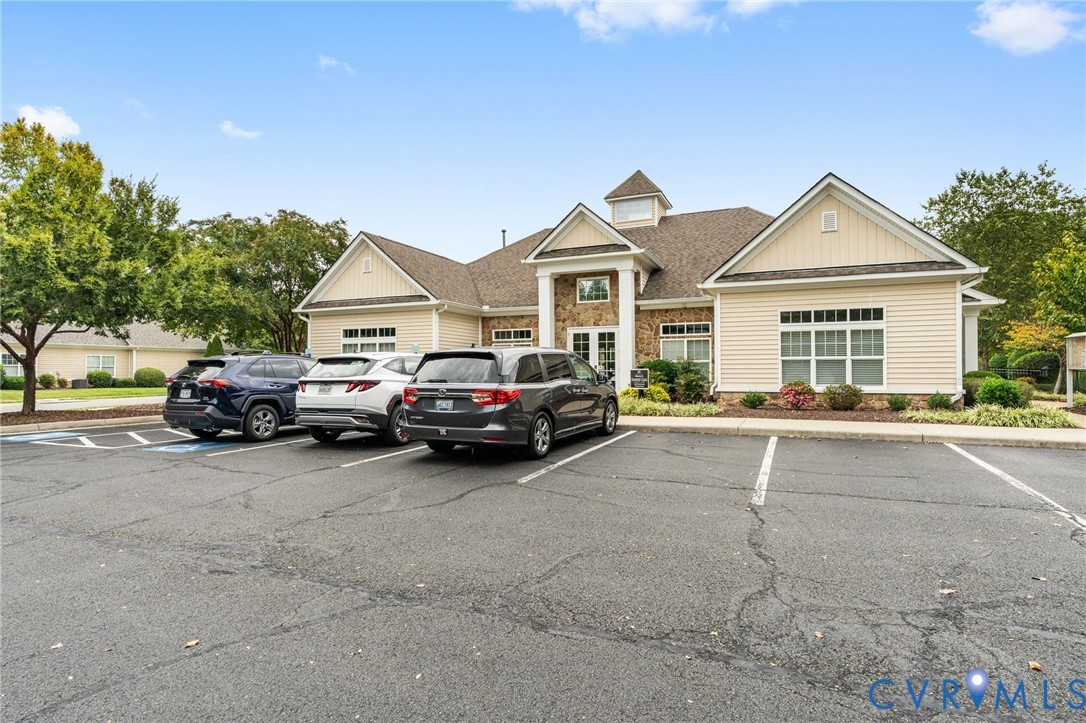11214 Lantern Way