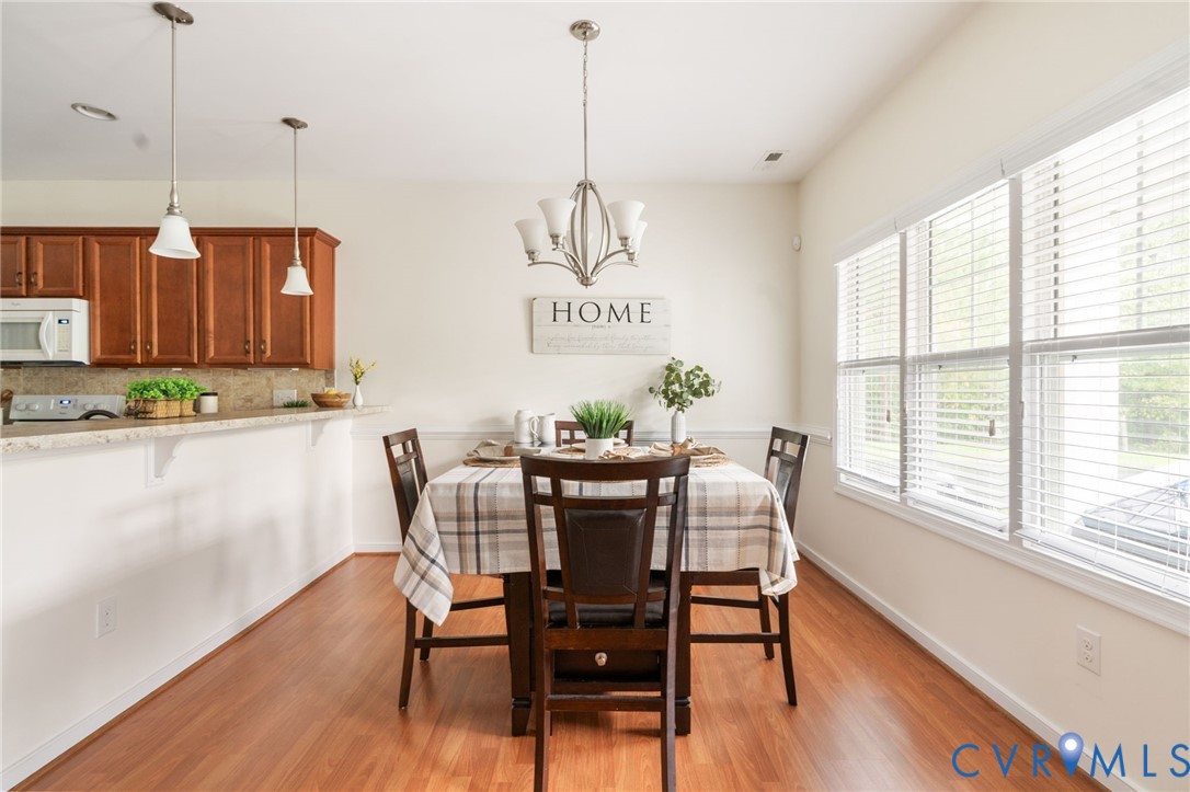 11214 Lantern Way