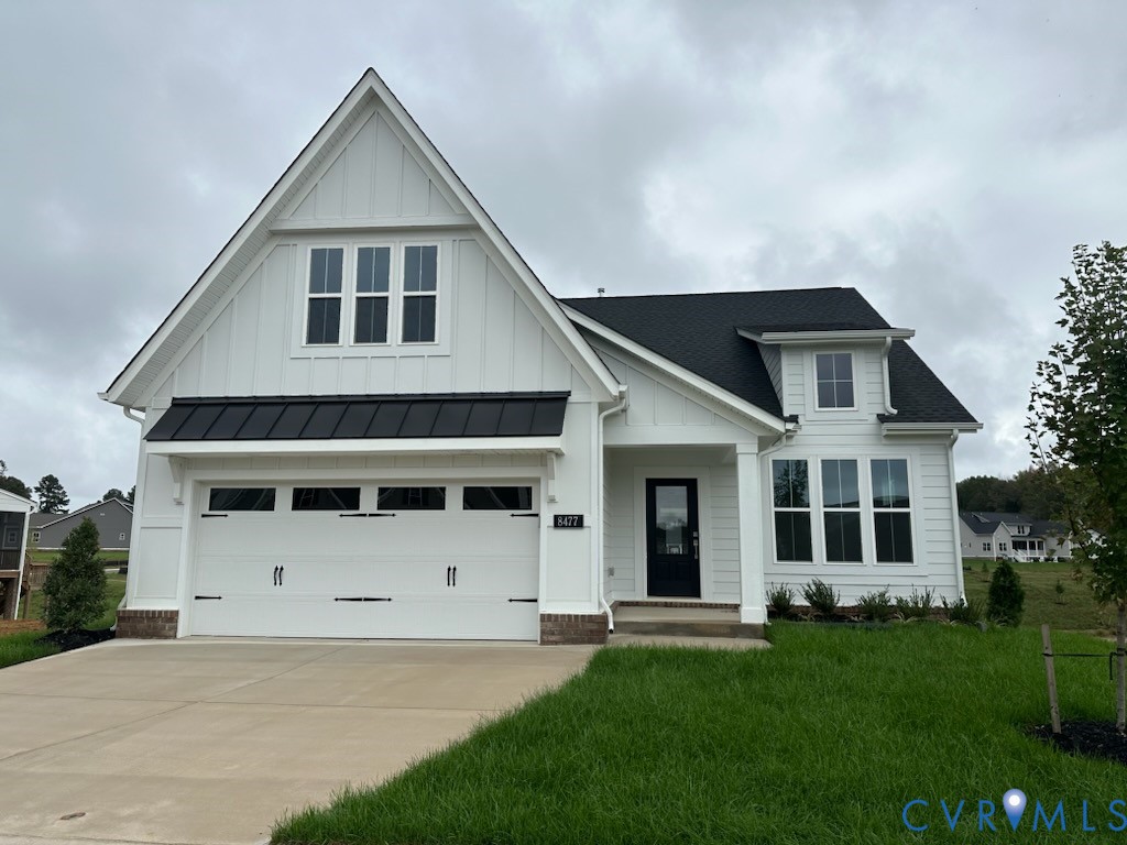 8529 Chimney Rock Dr