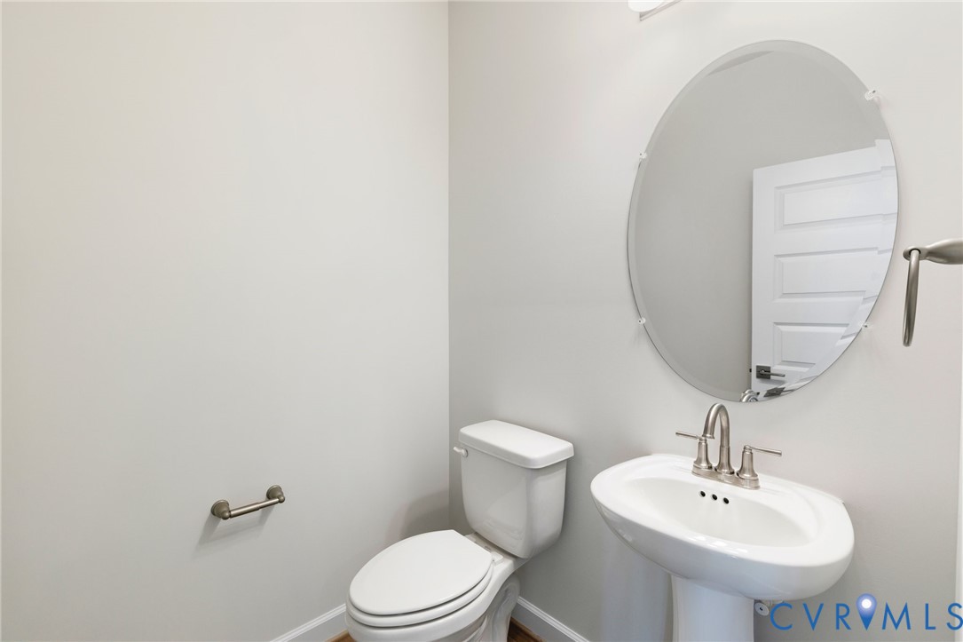 8529 Chimney Rock Dr