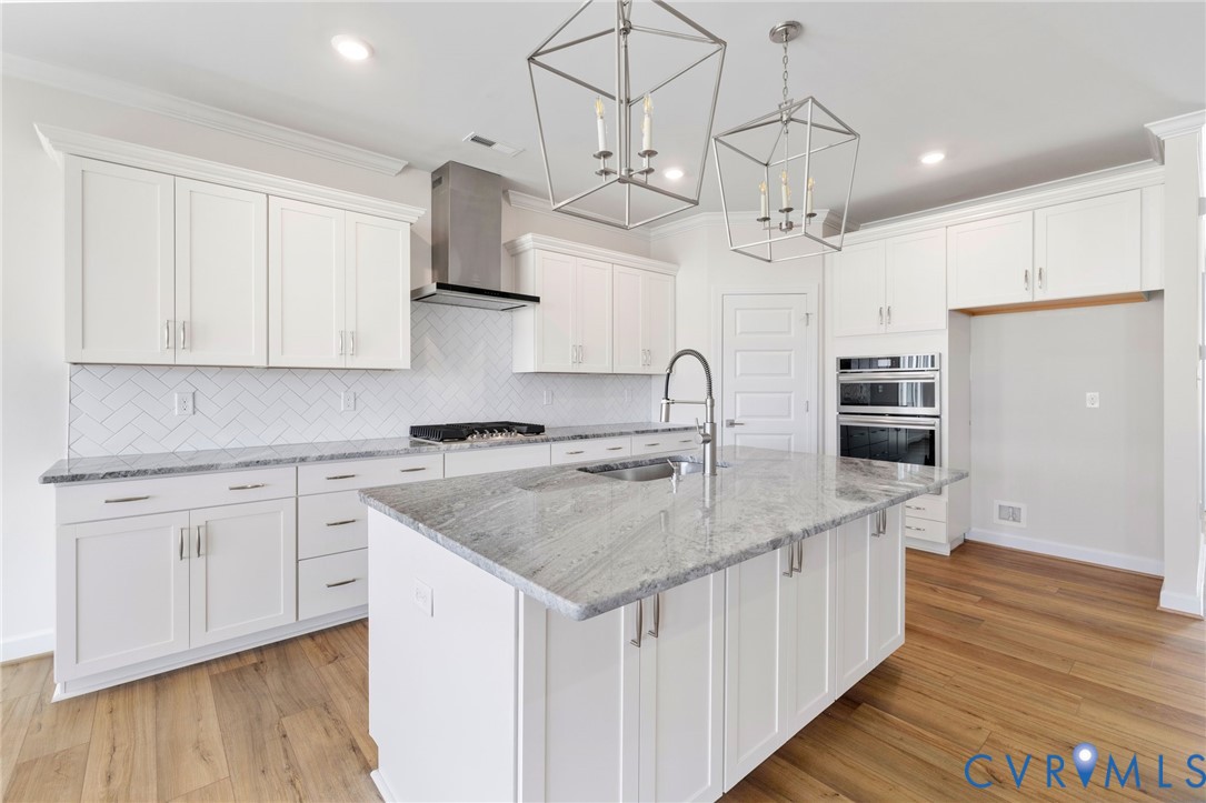 8529 Chimney Rock Dr