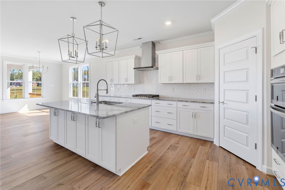 8529 Chimney Rock Dr