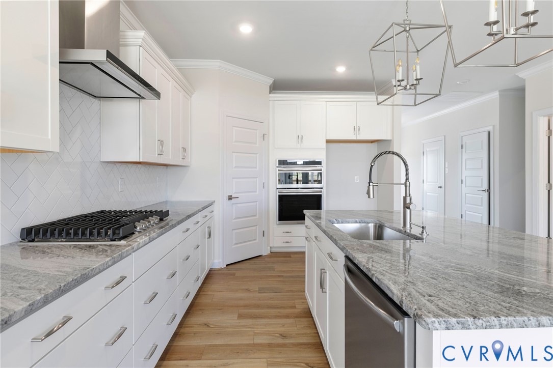 8529 Chimney Rock Dr