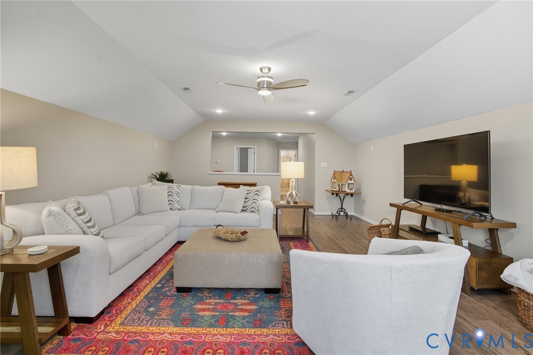 8613 Beyer Rd