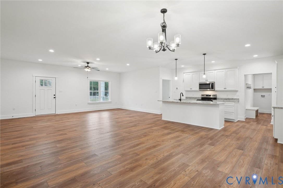 2889 Trenholm Rd
