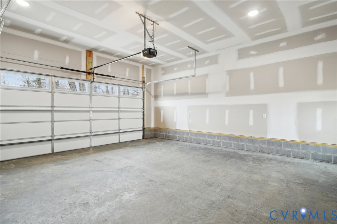 2889 Trenholm Rd