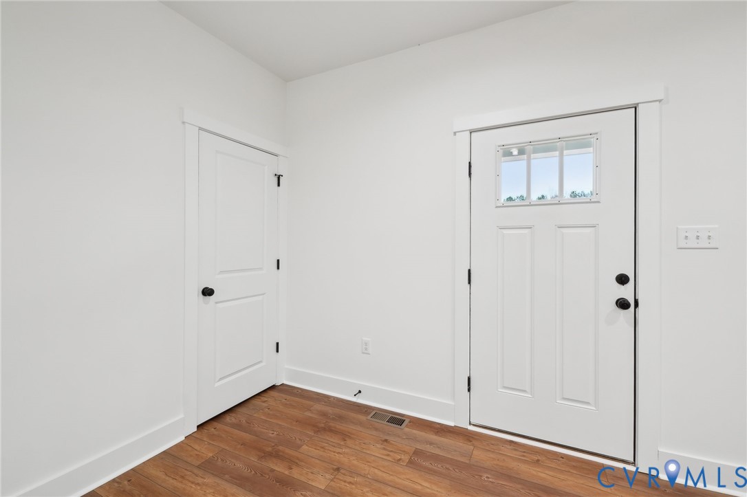 2889 Trenholm Rd