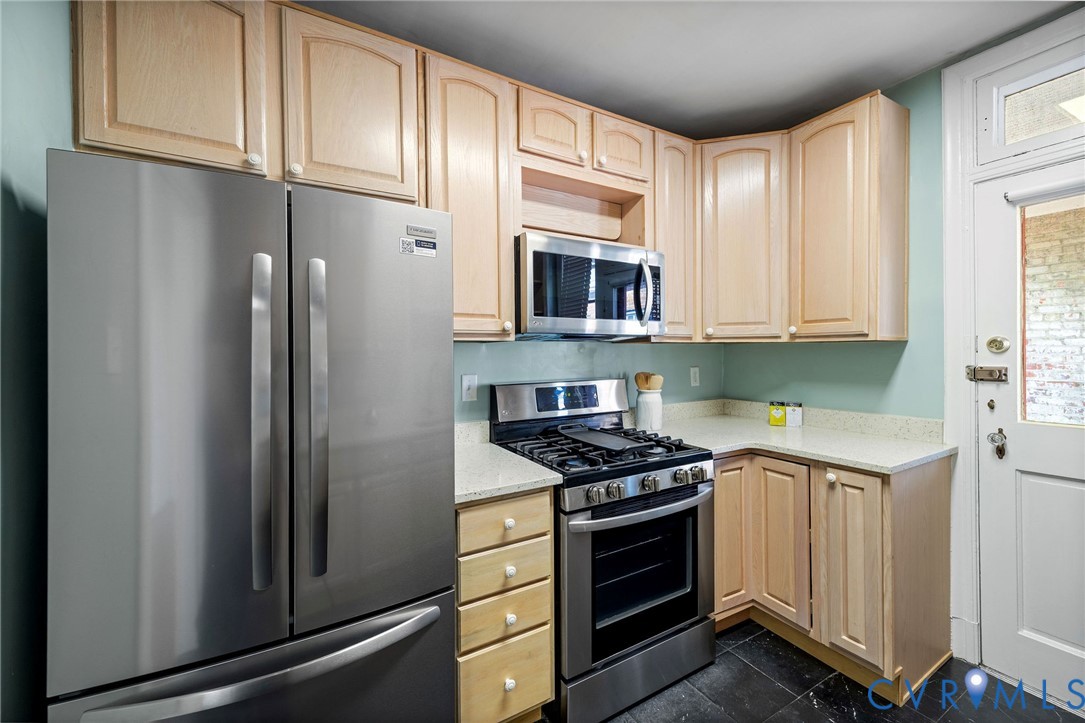 505 N Arthur Ashe Blvd Unit#U17