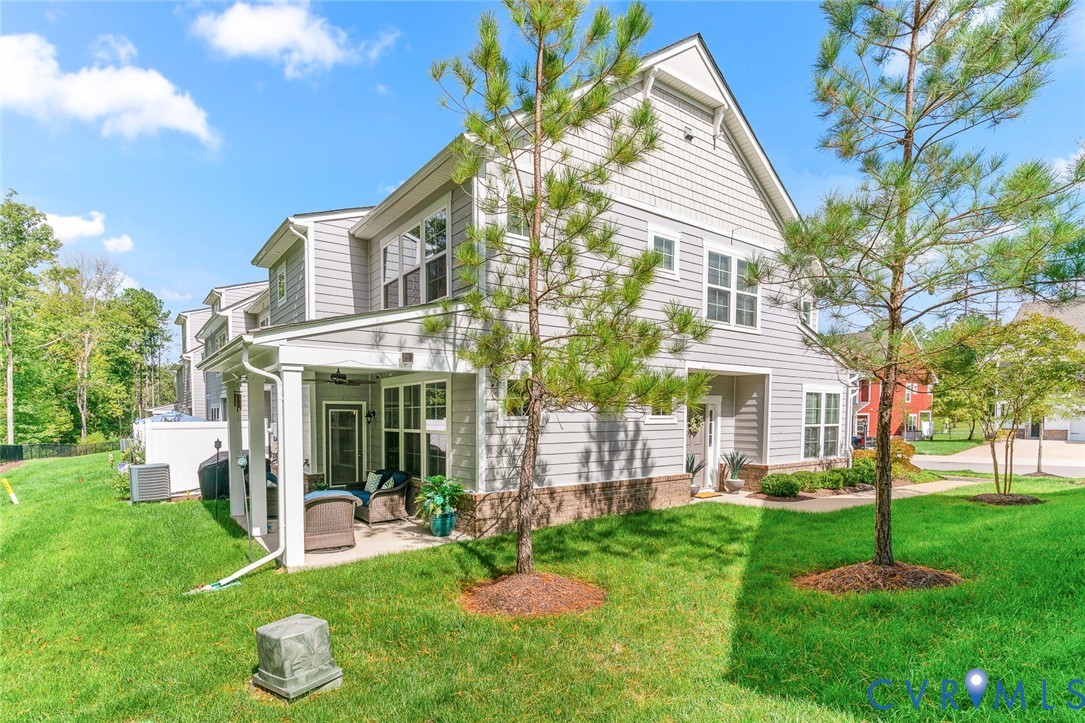 6948 Desert Candle Dr