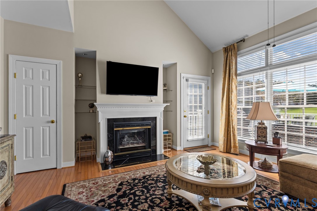 6233 Kershaw Dr Unit#-