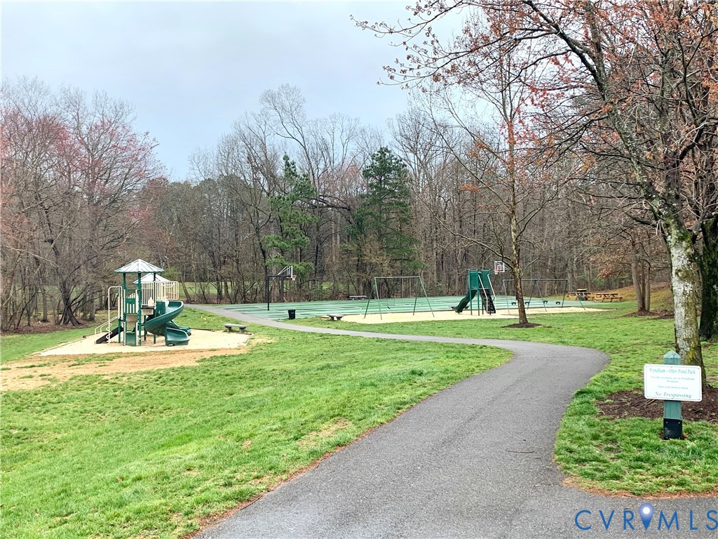 6233 Kershaw Dr Unit#-