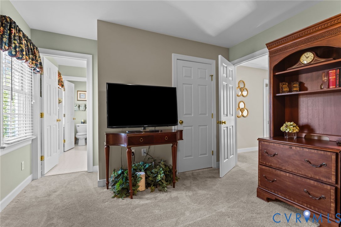 6233 Kershaw Dr Unit#-