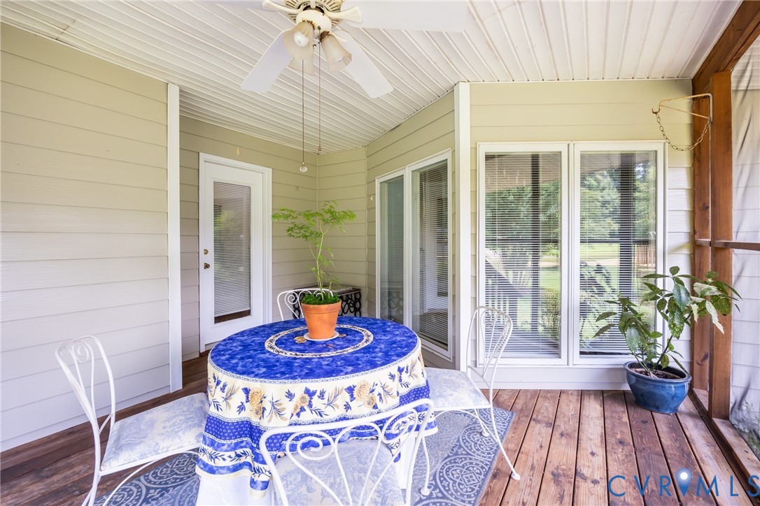 10966 Bland Ridge Dr