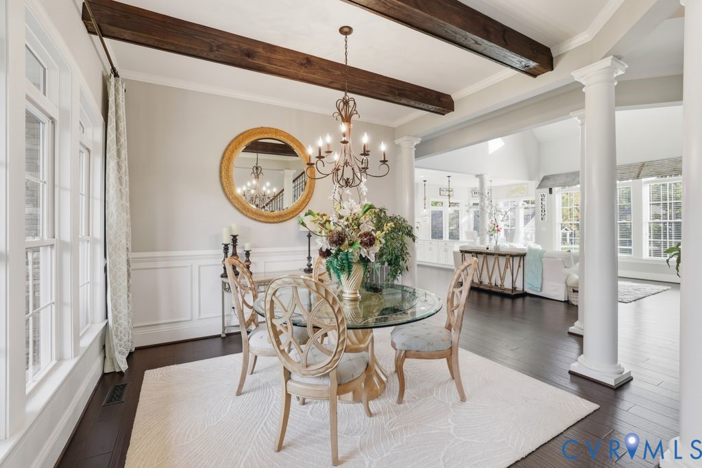 2200 Hannington Mews