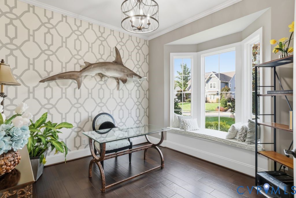 2200 Hannington Mews