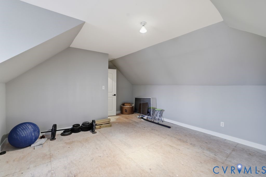 2200 Hannington Mews