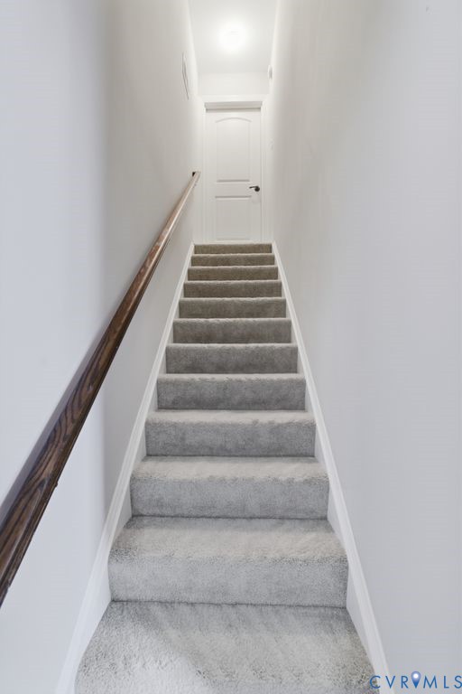 2200 Hannington Mews