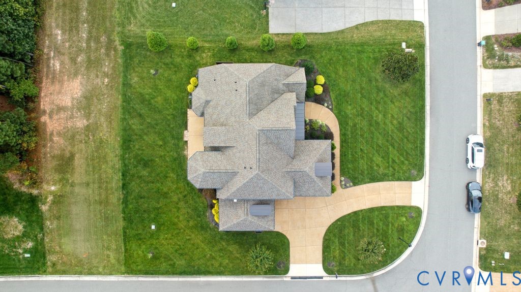 2200 Hannington Mews