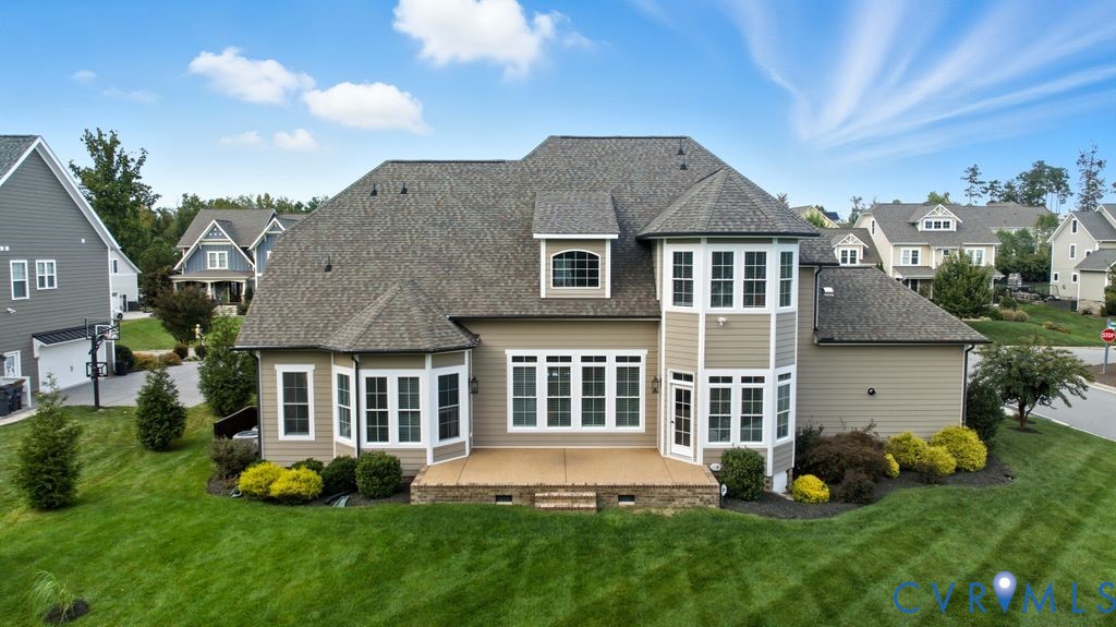 2200 Hannington Mews