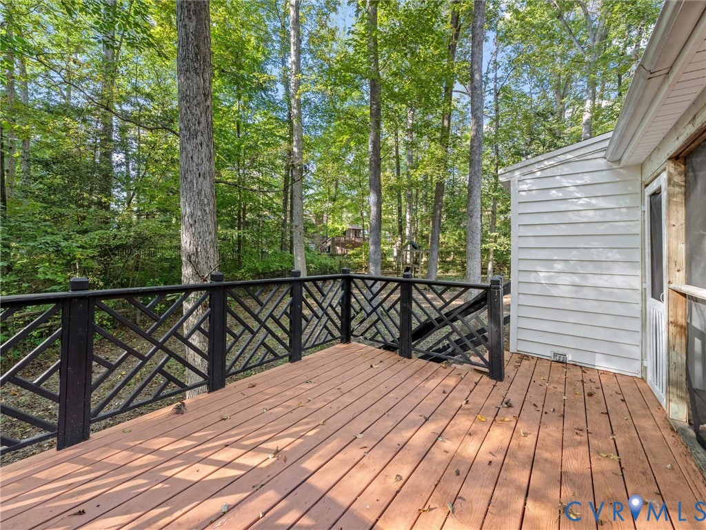 3319 Seven Oaks Ter