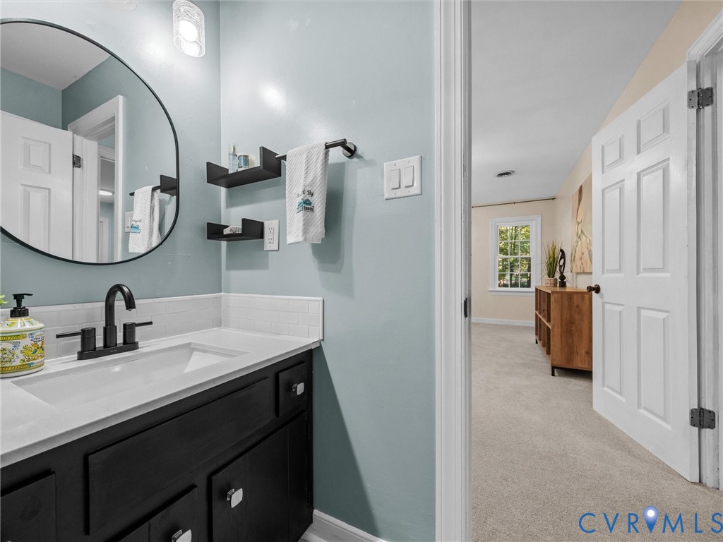 3319 Seven Oaks Ter