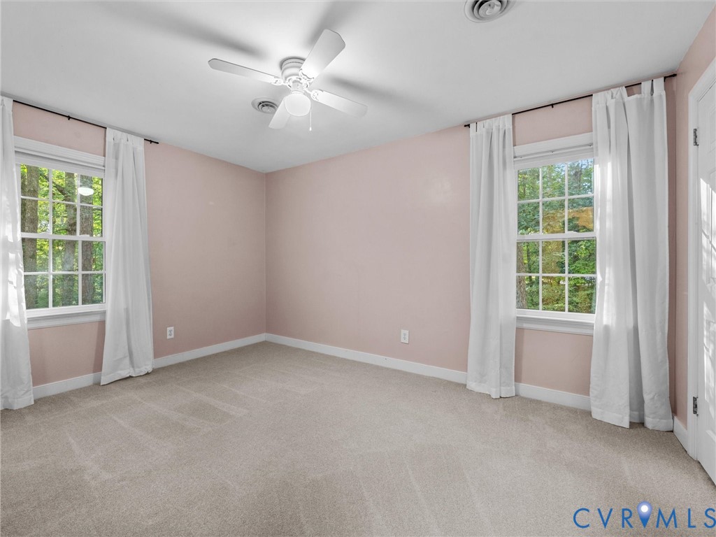 3319 Seven Oaks Ter