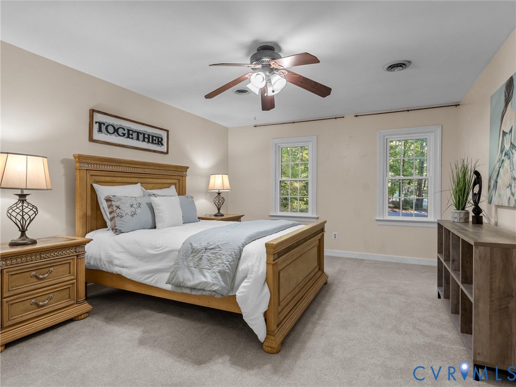 3319 Seven Oaks Ter