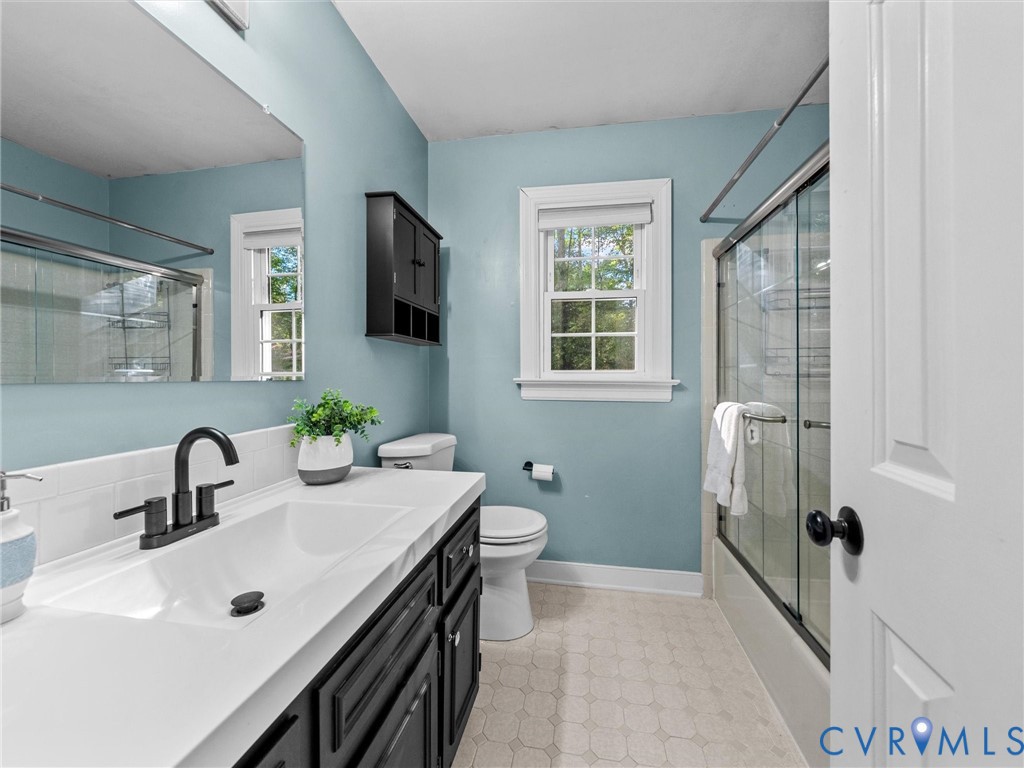 3319 Seven Oaks Ter