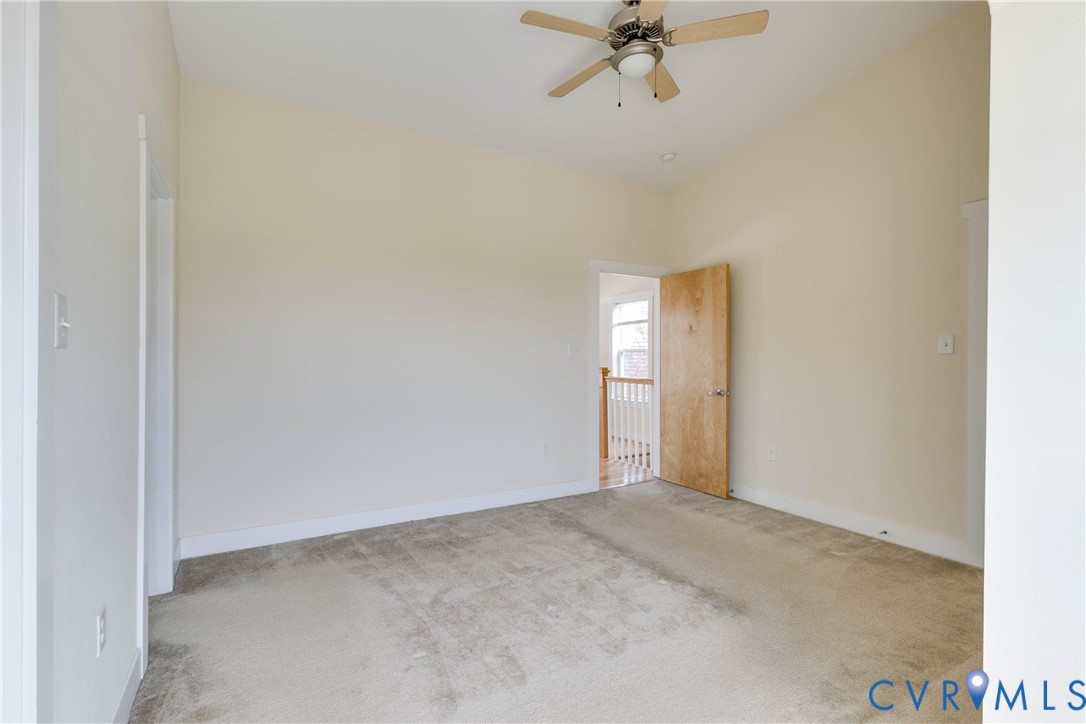 1325 Porter St