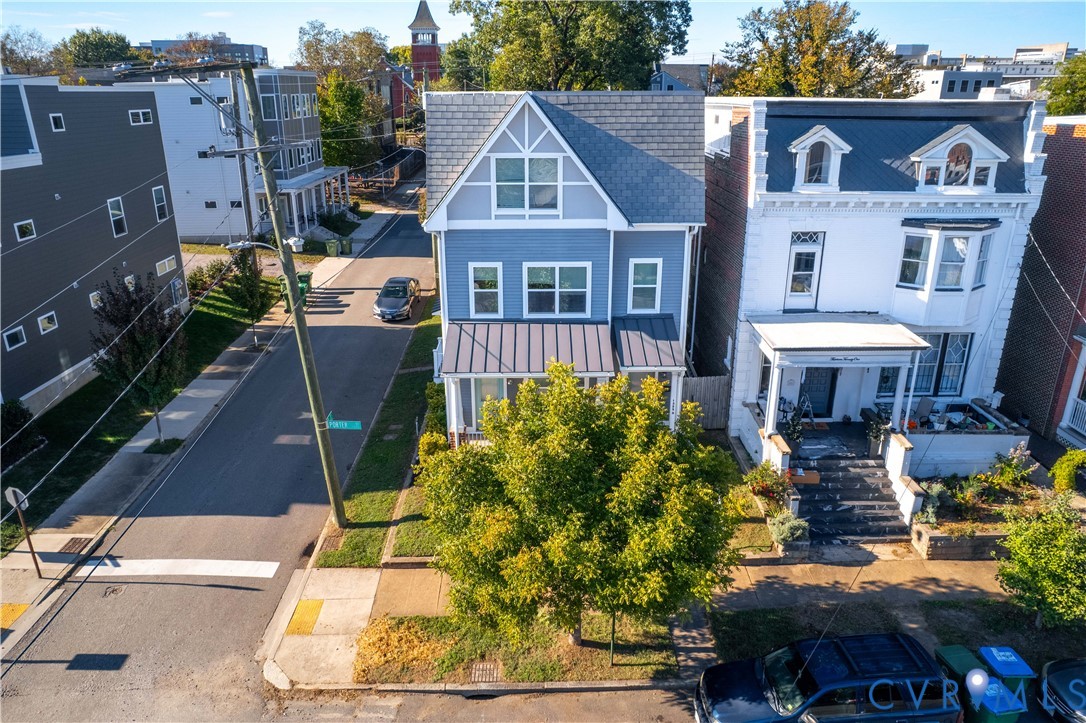 1325 Porter St