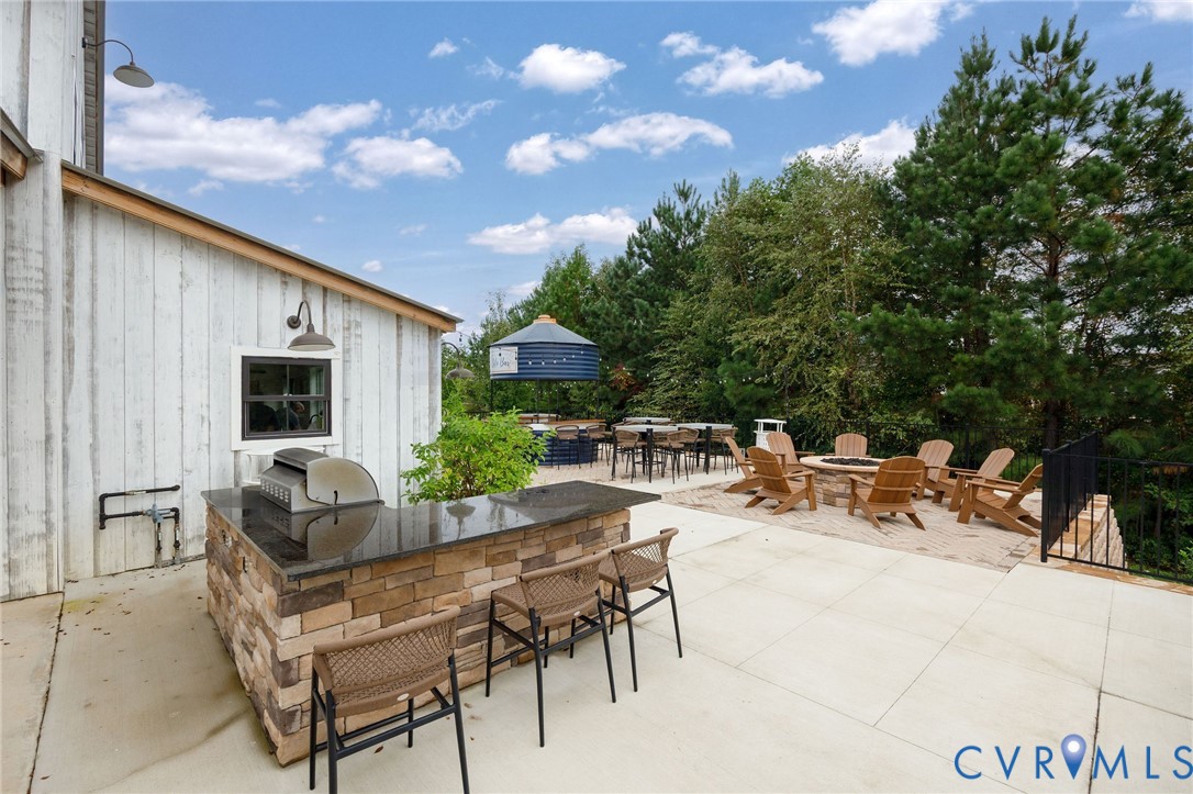 10330 Farm Glen Way