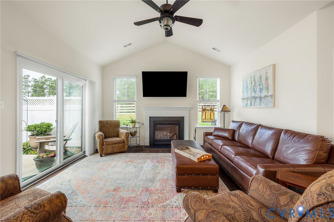 10330 Farm Glen Way