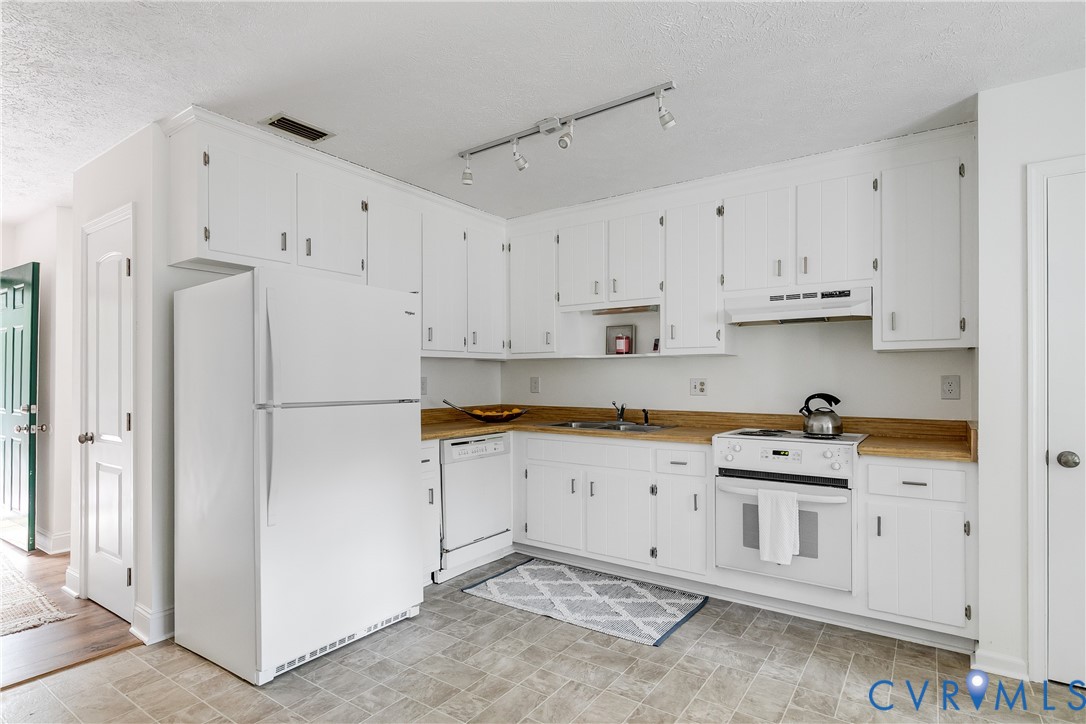 13604 Velvet Antler Run