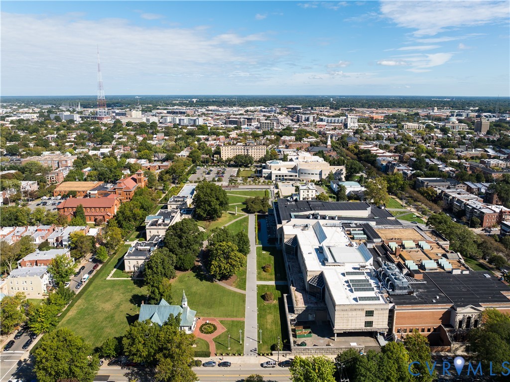 2814 Kensington Ave Unit#U18