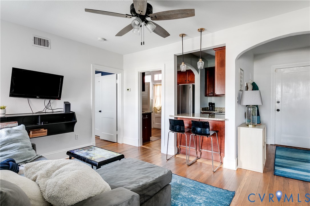 2814 Kensington Ave Unit#U18
