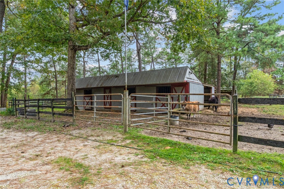 5281 Pole Green Rd