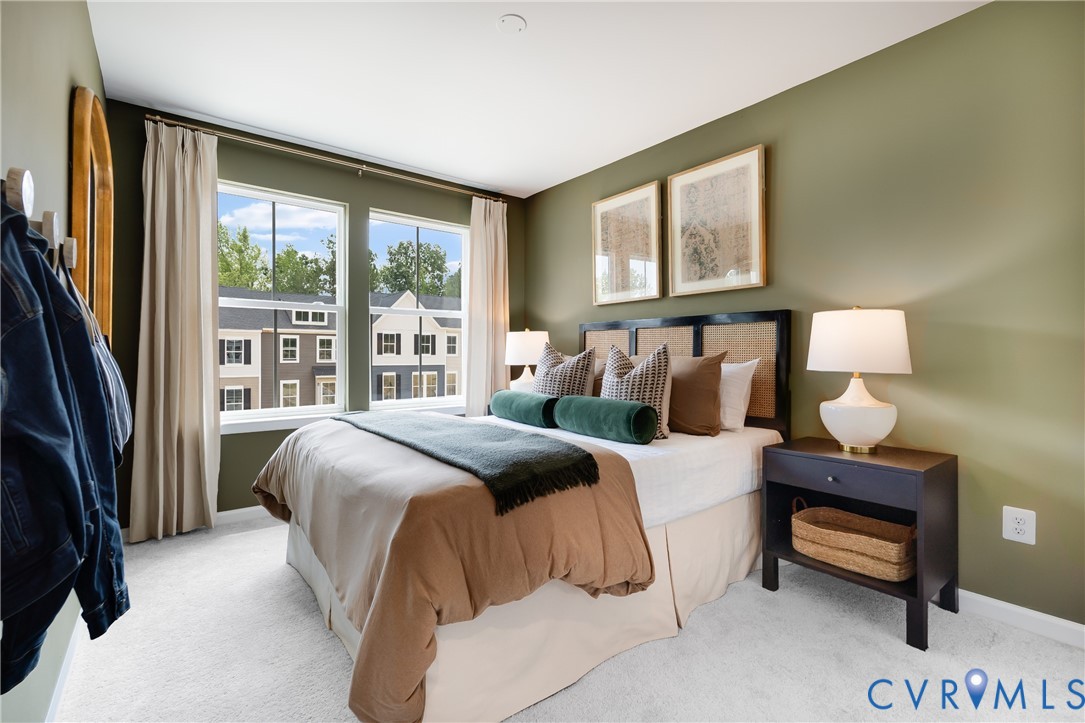 8780 Pioneer Hill Dr