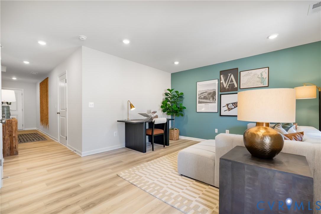 8780 Pioneer Hill Dr