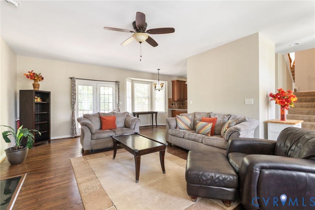 11821 Rimswell Turn