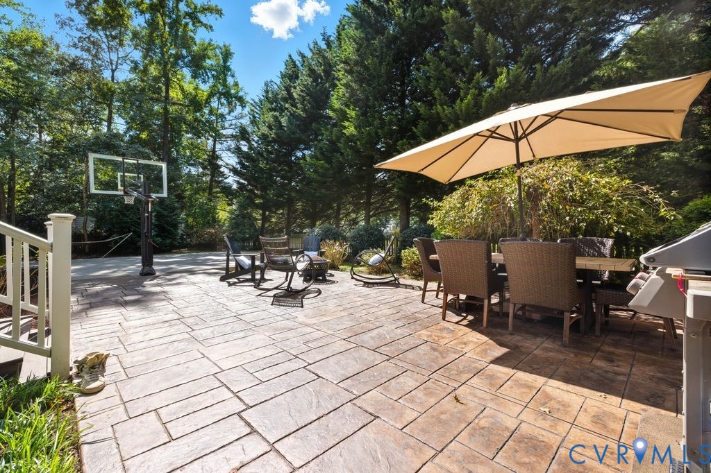 10347 Hepburn Ct