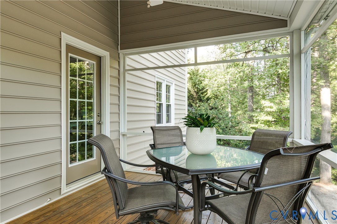 11200 Lady Slipper Ln