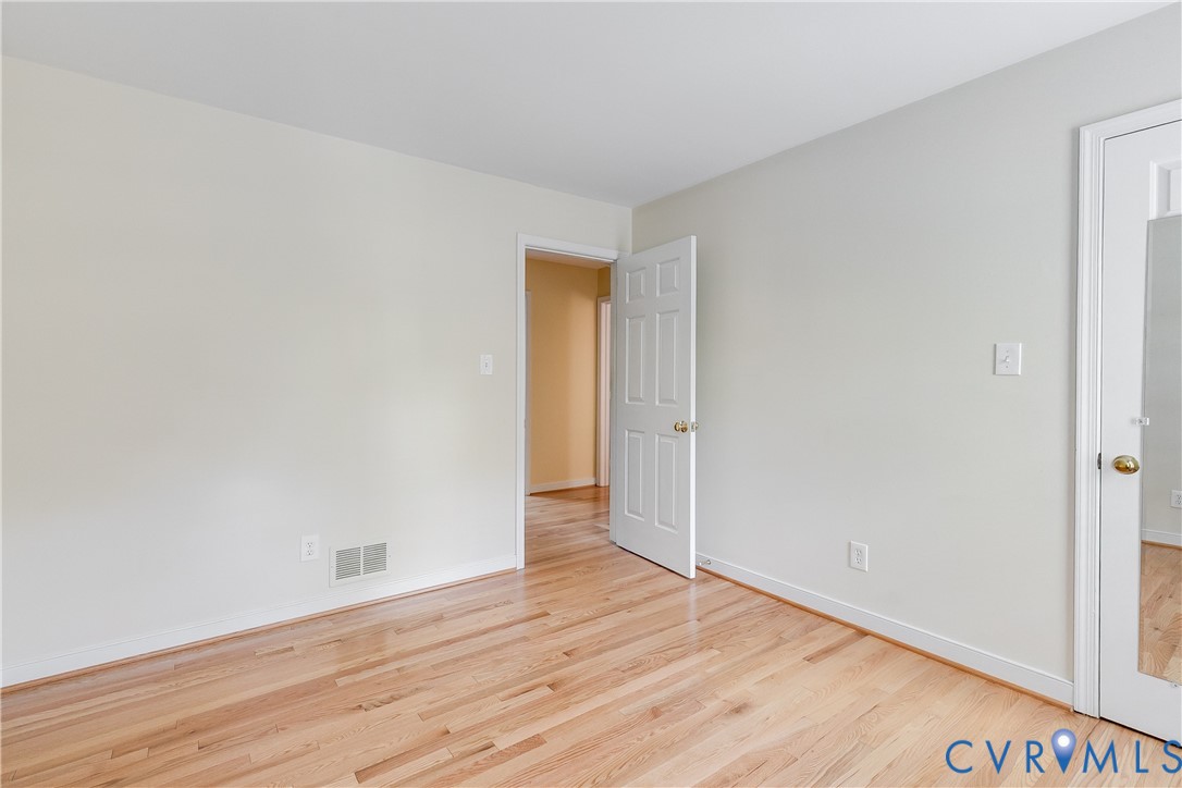 11200 Lady Slipper Ln