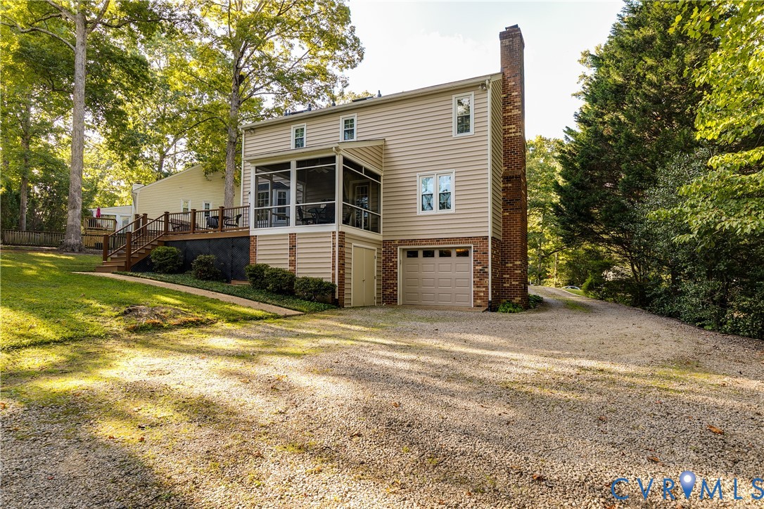 11200 Lady Slipper Ln