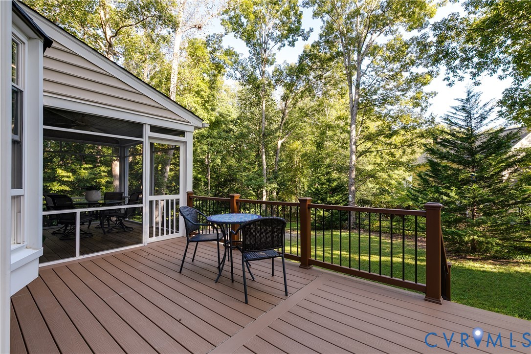 11200 Lady Slipper Ln