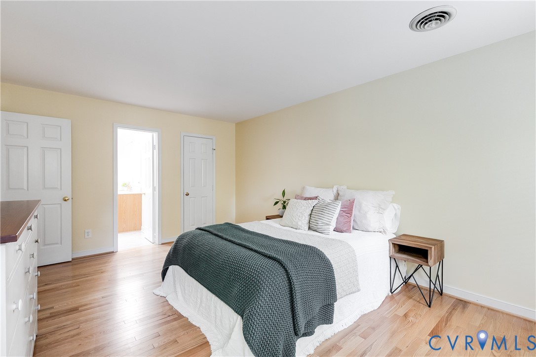 11200 Lady Slipper Ln