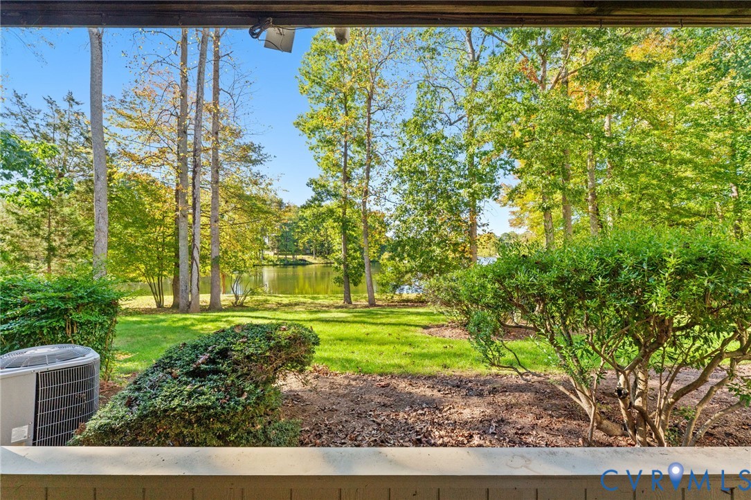 2712 Spinnaker Ct